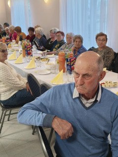 Messenger_creation_441672DF-EBA9-4109-B624-147BF97AA6D5